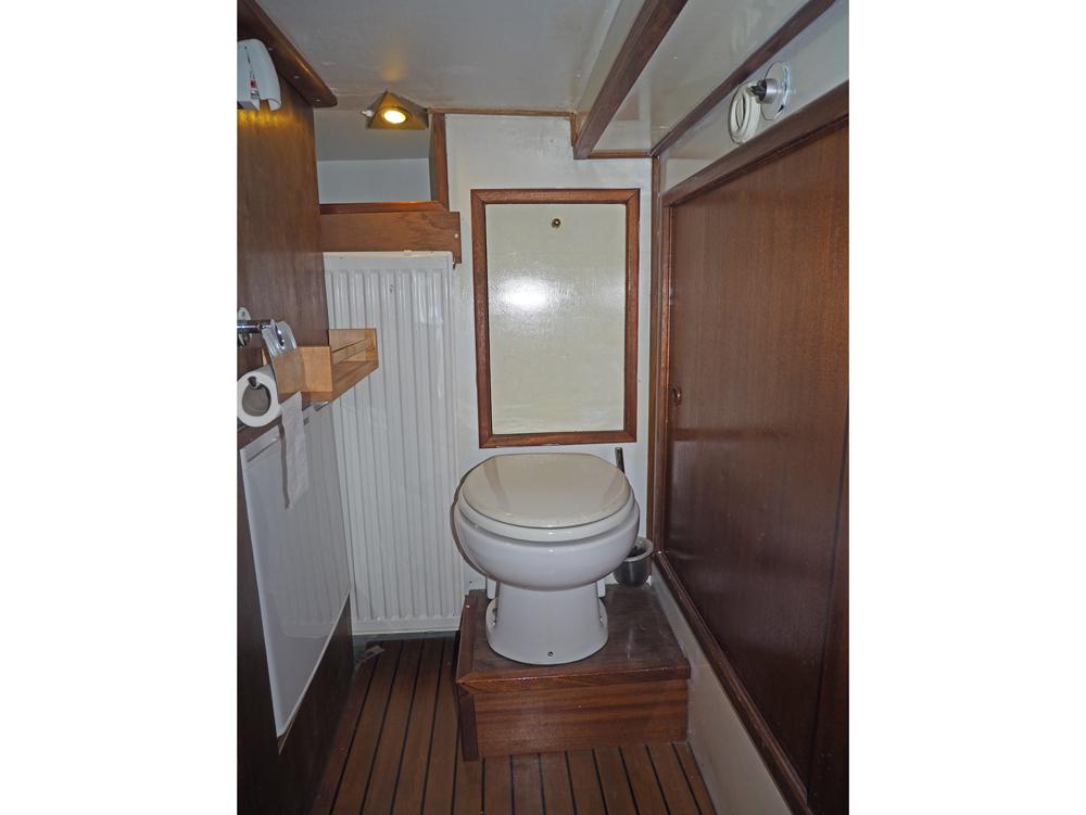 Stuurhuis, Accommodatie